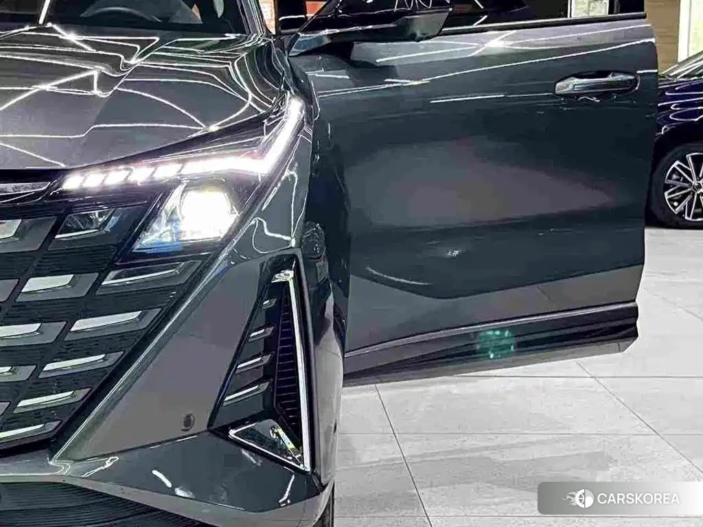 Chang'an Changan UNI-Z New Energy id 4583760 из Китая 14