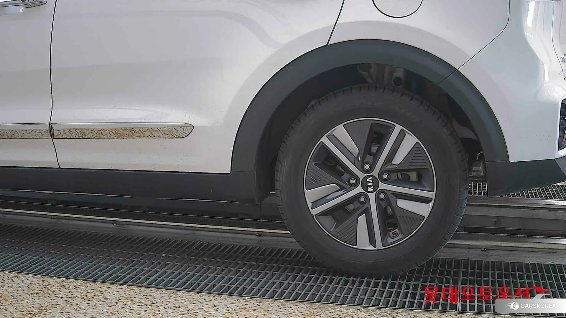 Kia Niro Hybrid id 4296919 из Кореи 14