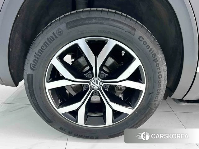 Volkswagen Tourang id 4215052 из Китая 14