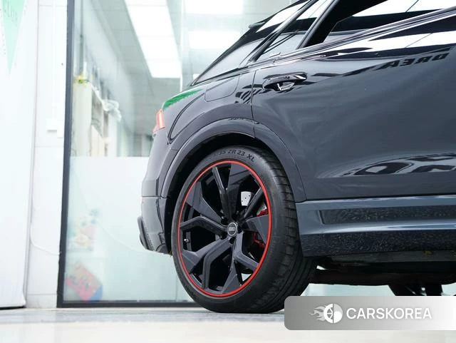 Audi RS Q8 id 4258550 из Китая 14