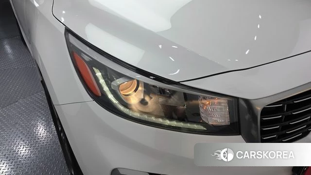 Kia The New Carnival id 4203806 из Кореи 14