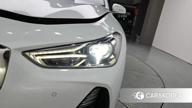 Genesis G70 id 4232988 из Кореи 14