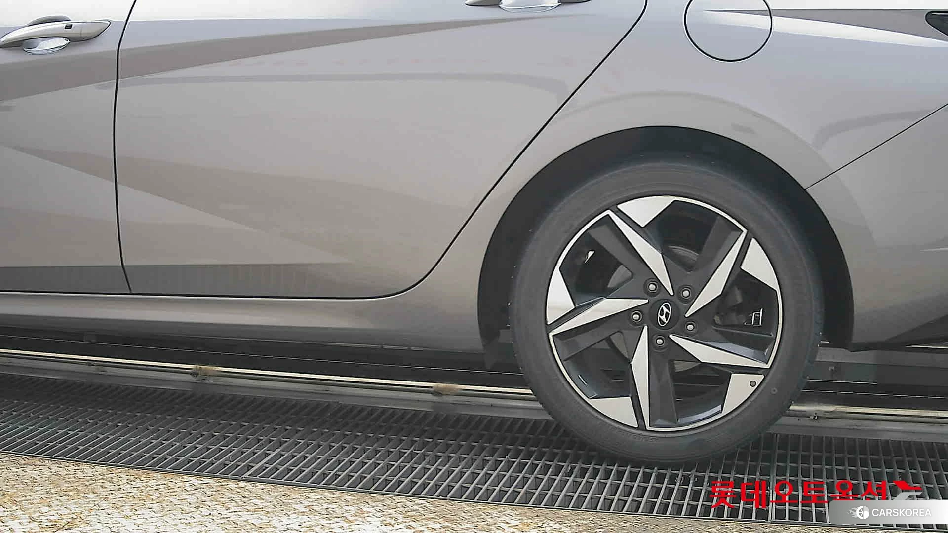 Hyundai Avante id 3869269 из Кореи 14