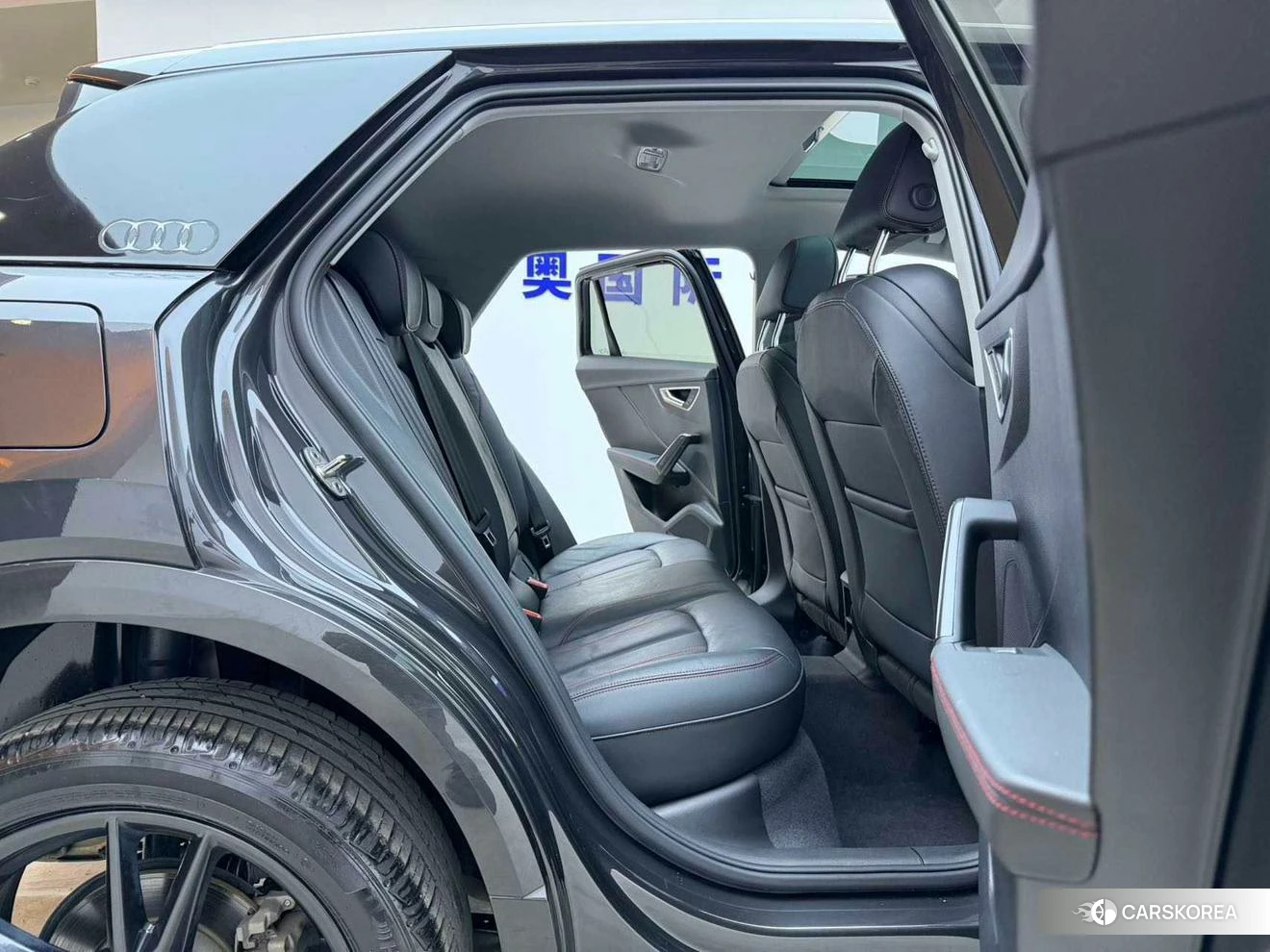 Audi Q2L id 4512556 из Китая 14