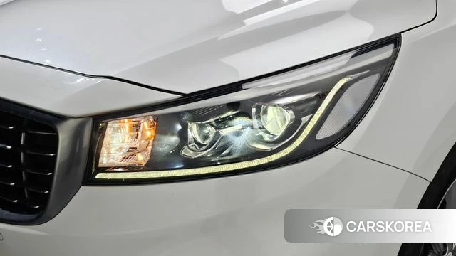 Kia The New Carnival id 4713045 из Кореи 14