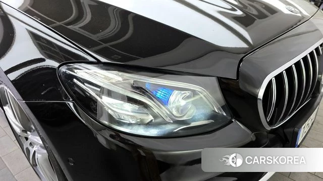 Mercedes-Benz E-Class W213 id 4188569 из Кореи 14