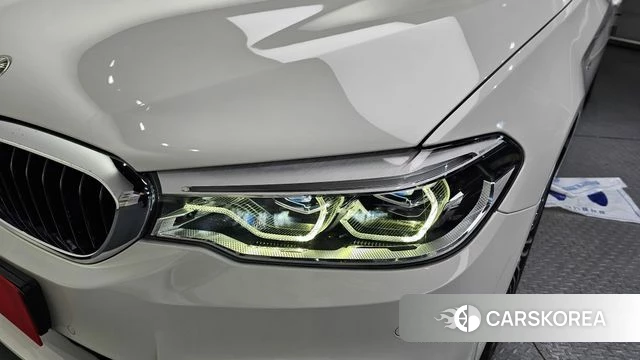 BMW 5 Series (G30) id 4310467 из Кореи 14
