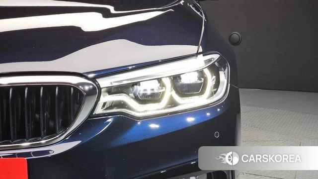 BMW 5 Series (G30) id 4625843 из Кореи 14