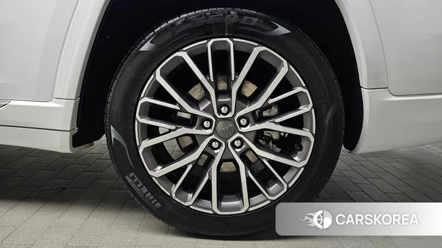 Jeep Grand Cherokee (WL) id 4630593 из Кореи 14