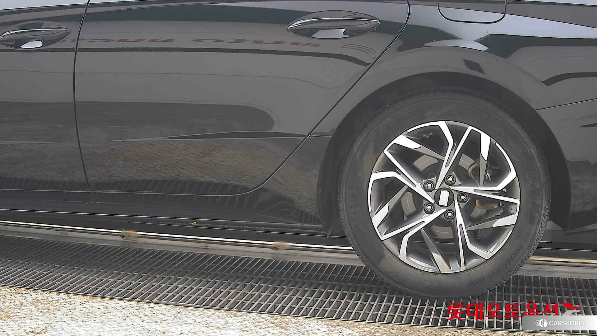 Hyundai Sonata id 3869369 из Кореи 14