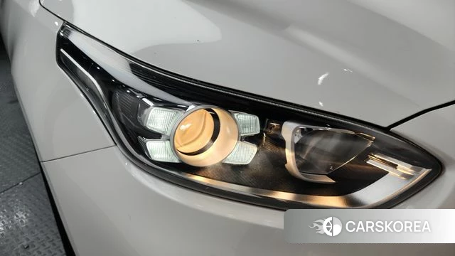Kia Come New K3 id 4574208 из Кореи 13