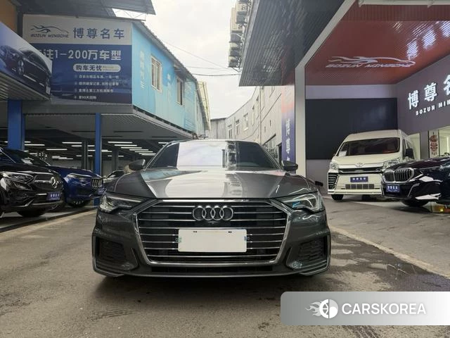 Audi A6L id 4275931 из Китая 14