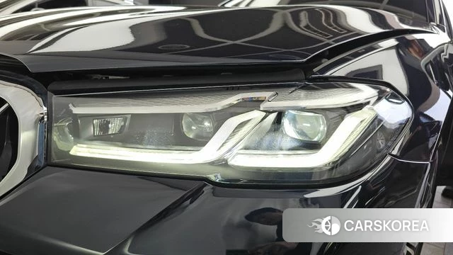 BMW 5 Series (G30) id 4382869 из Кореи 14