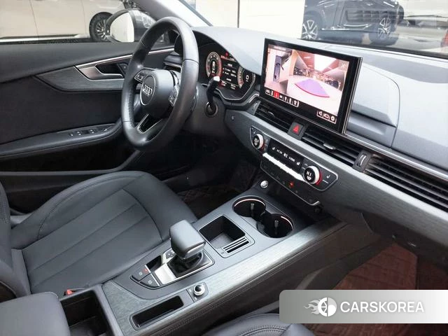 Audi A4L id 3902298 из Китая 14