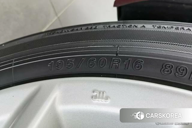 Nissan TIIDA id 4320967 из Китая 14
