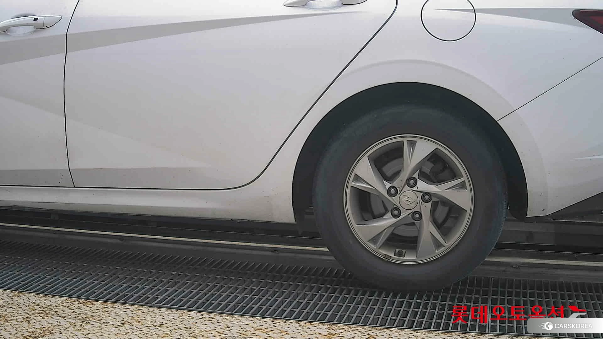 Hyundai Avante id 4909198 из Кореи 14