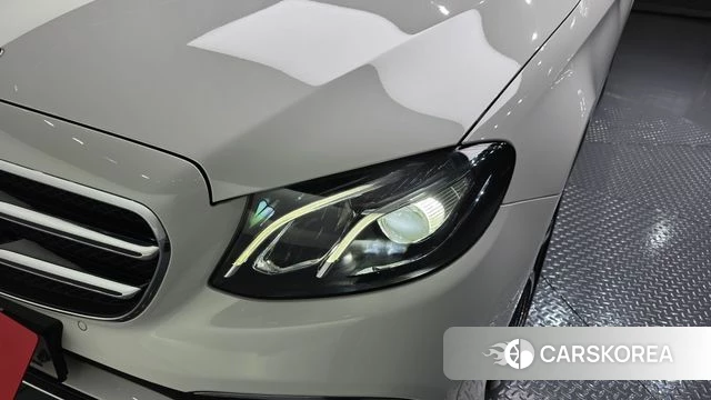 Mercedes-Benz E-Class W213 id 4637551 из Кореи 14