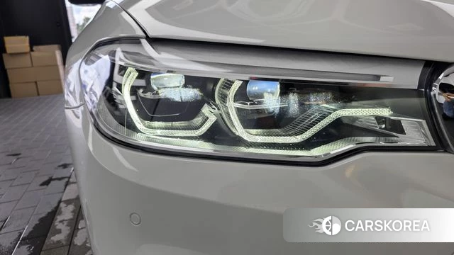 BMW 5 Series (G30) id 4581164 из Кореи 14