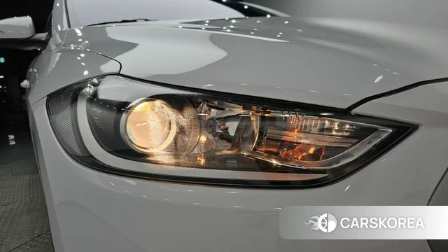 Hyundai Avante AD id 4477639 из Кореи 14
