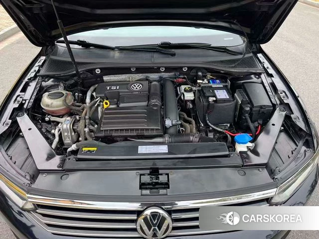 Volkswagen Magotan id 3857672 из Китая 14