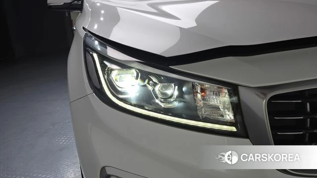 Kia The New Carnival id 4732856 из Кореи 14