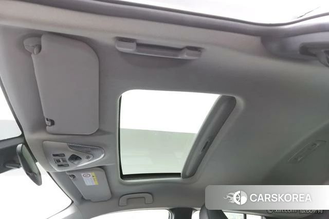 Toyota C-HR id 4279081 из Китая 14