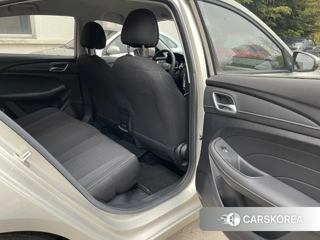 Roewe i5 id 4238979 из Китая 14