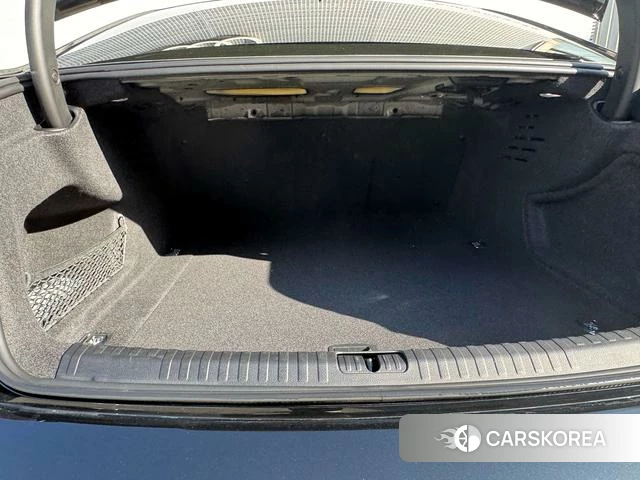 Audi A6L id 4307000 из Китая 14