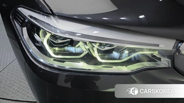 BMW 5 Series (G30) id 4651900 из Кореи 14