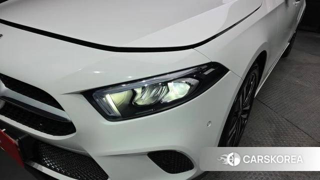 Mercedes-Benz A-Class W177 id 4309169 из Кореи 14