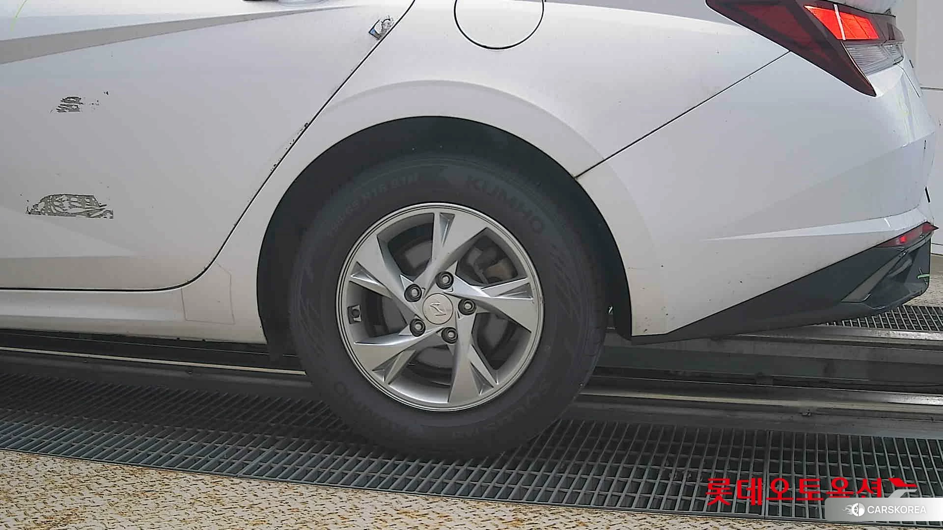 Hyundai Avante id 4679320 из Кореи 14