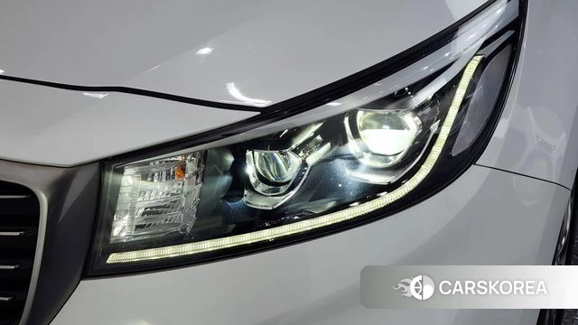 Kia The New Carnival id 4581938 из Кореи 14