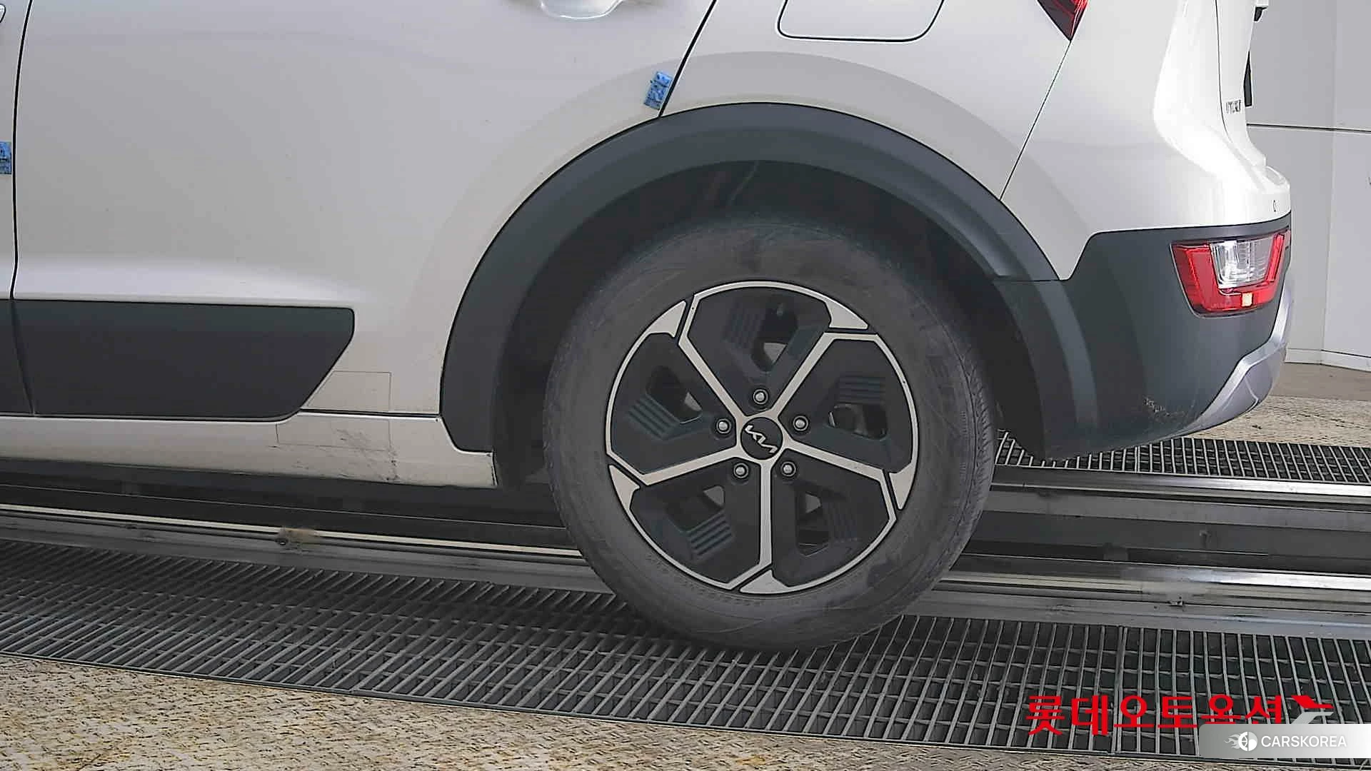 Kia Niro Hybrid id 3875711 из Кореи 14