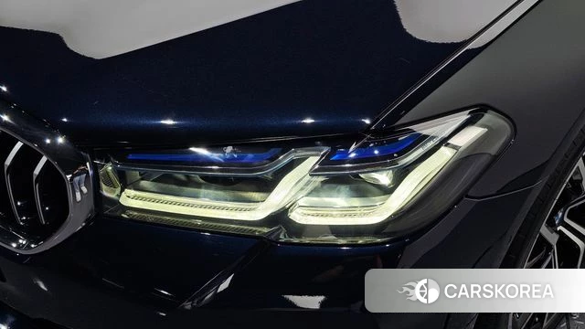 BMW 5 Series (G30) id 4682477 из Кореи 14