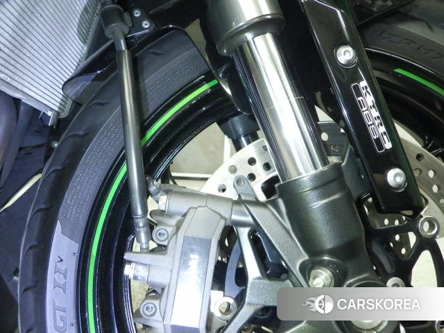 Kawasaki NINJA 1000 SX id 3946961 из Японии 14
