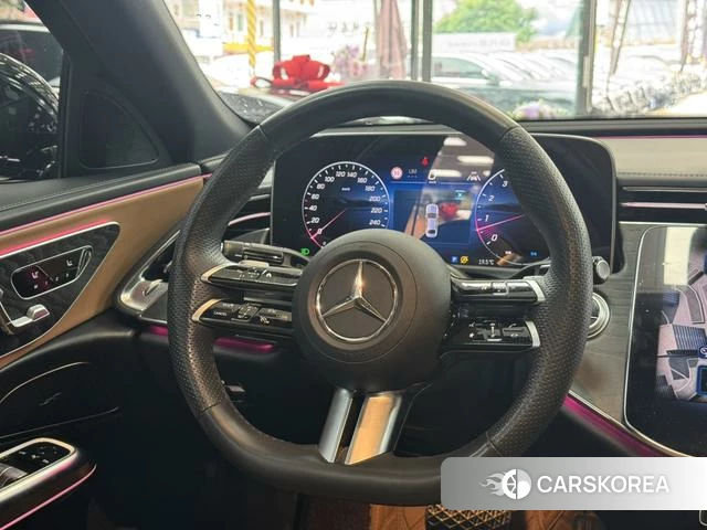 Mercedes-Benz E-class id 4259421 из Китая 14