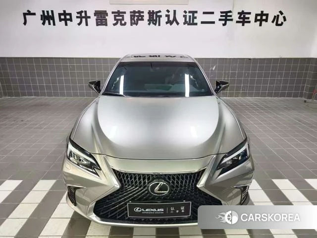 Lexus ES id 4300344 из Китая 14
