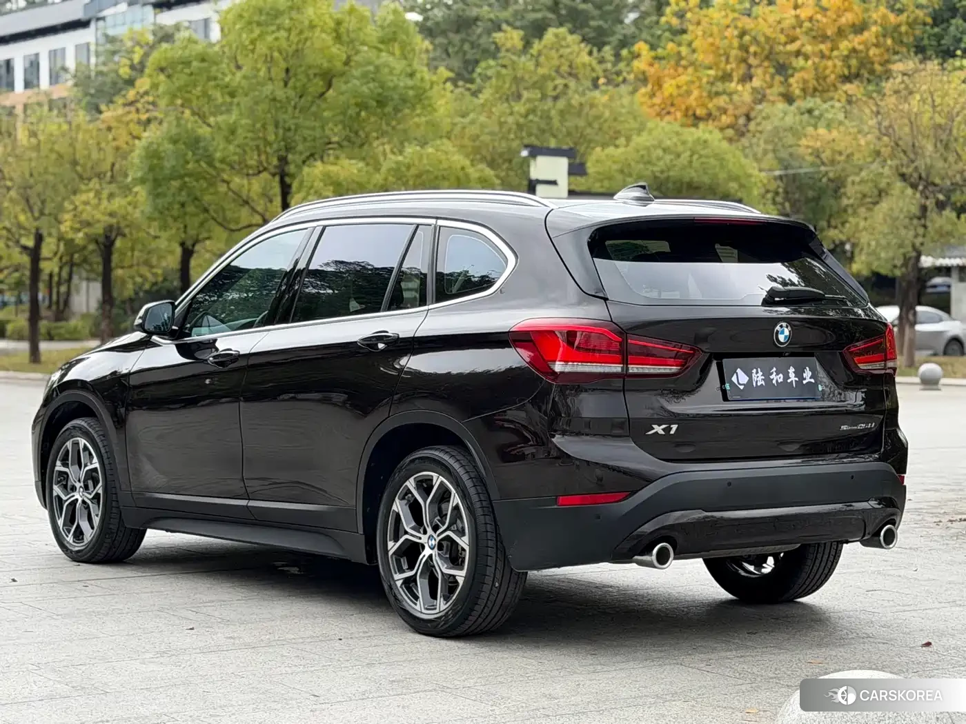 BMW X1 id 4606898 из Китая 14