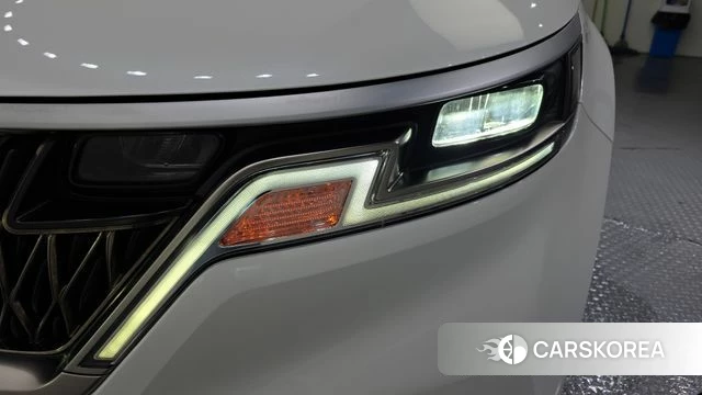 Kia Carnival 4th generation id 4323005 из Кореи 14