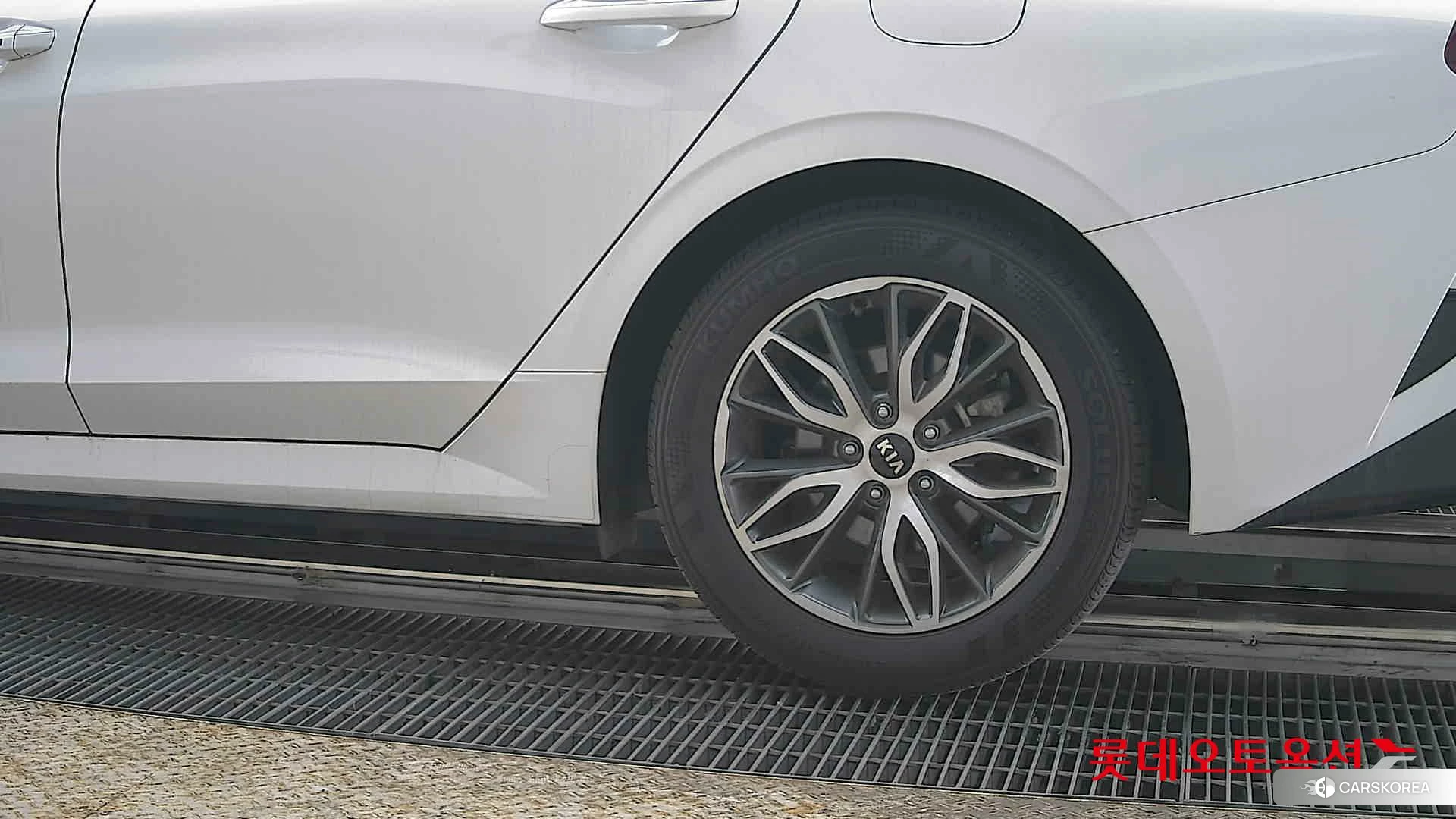 Kia K5 id 3888418 из Кореи 14