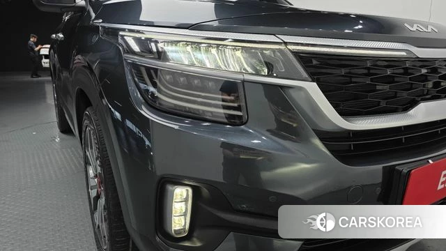 Kia Seltos id 4330496 из Кореи 14