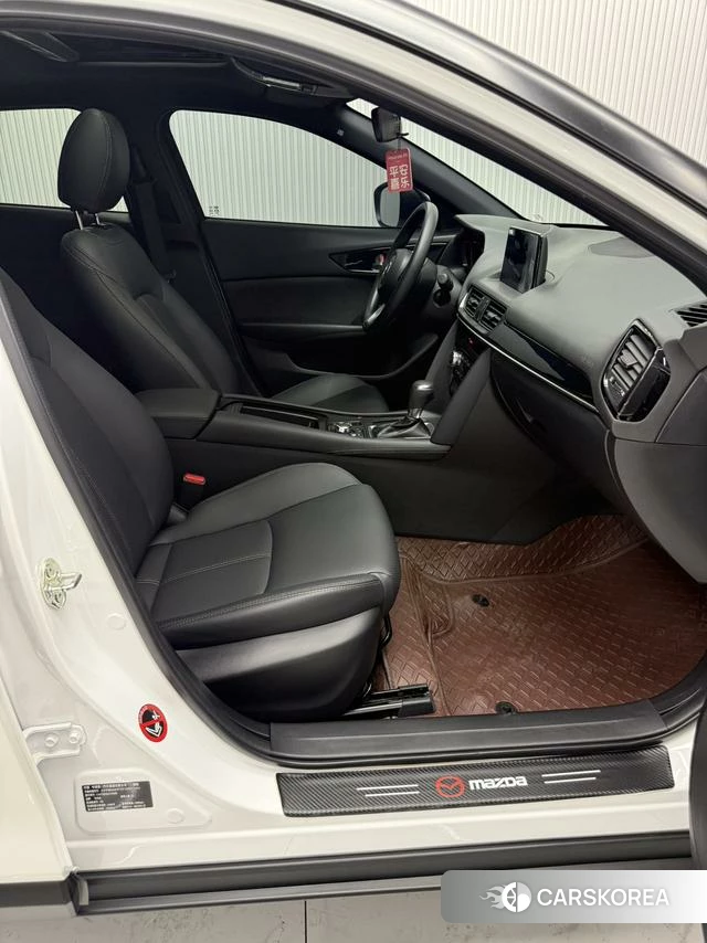 Mazda CX-4 id 3913942 из Китая 14