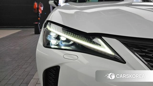 Lexus UX250h id 4542448 из Кореи 14