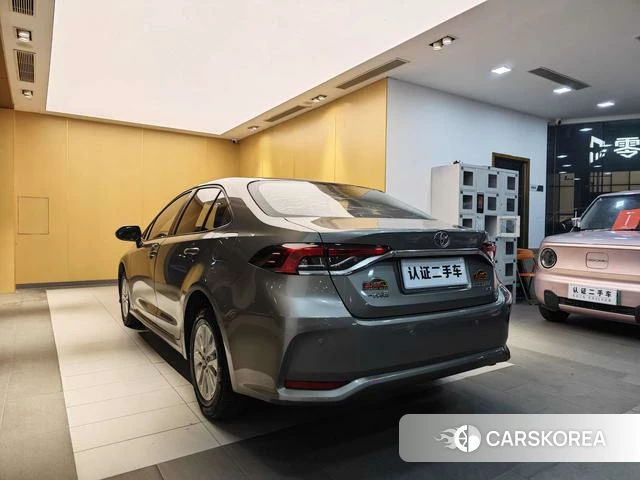 Toyota Corolla id 4299835 из Китая 14