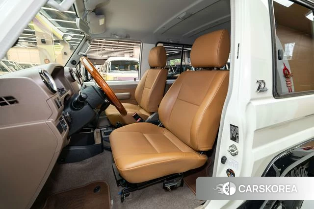 Toyota Land Cruiser (imported) id 4298282 из Китая 14