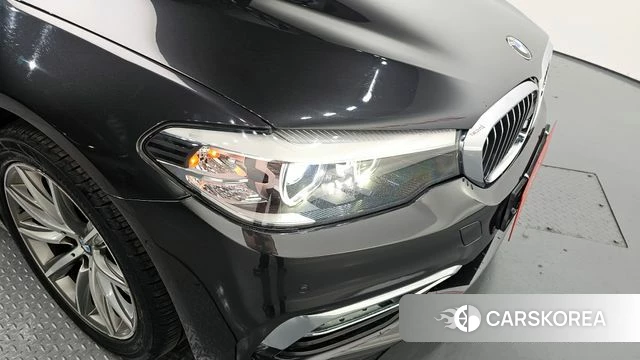 BMW 5 Series (G30) id 4251274 из Кореи 14