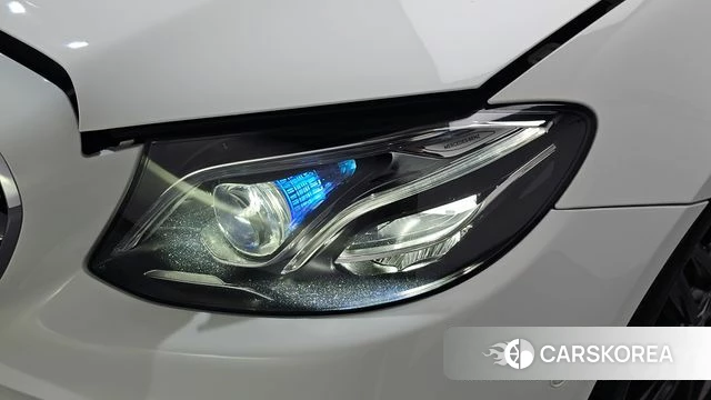 Mercedes-Benz E-Class W213 id 4907187 из Кореи 14