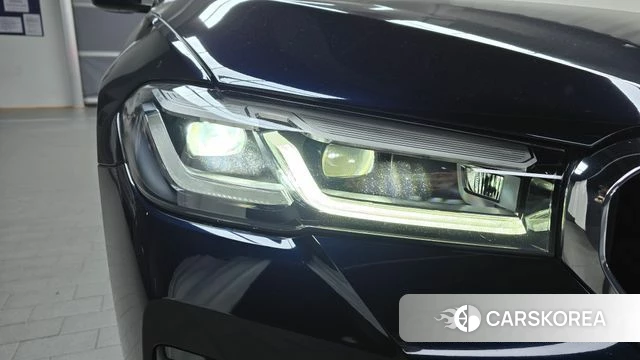 BMW 5 Series (G30) id 4463036 из Кореи 14