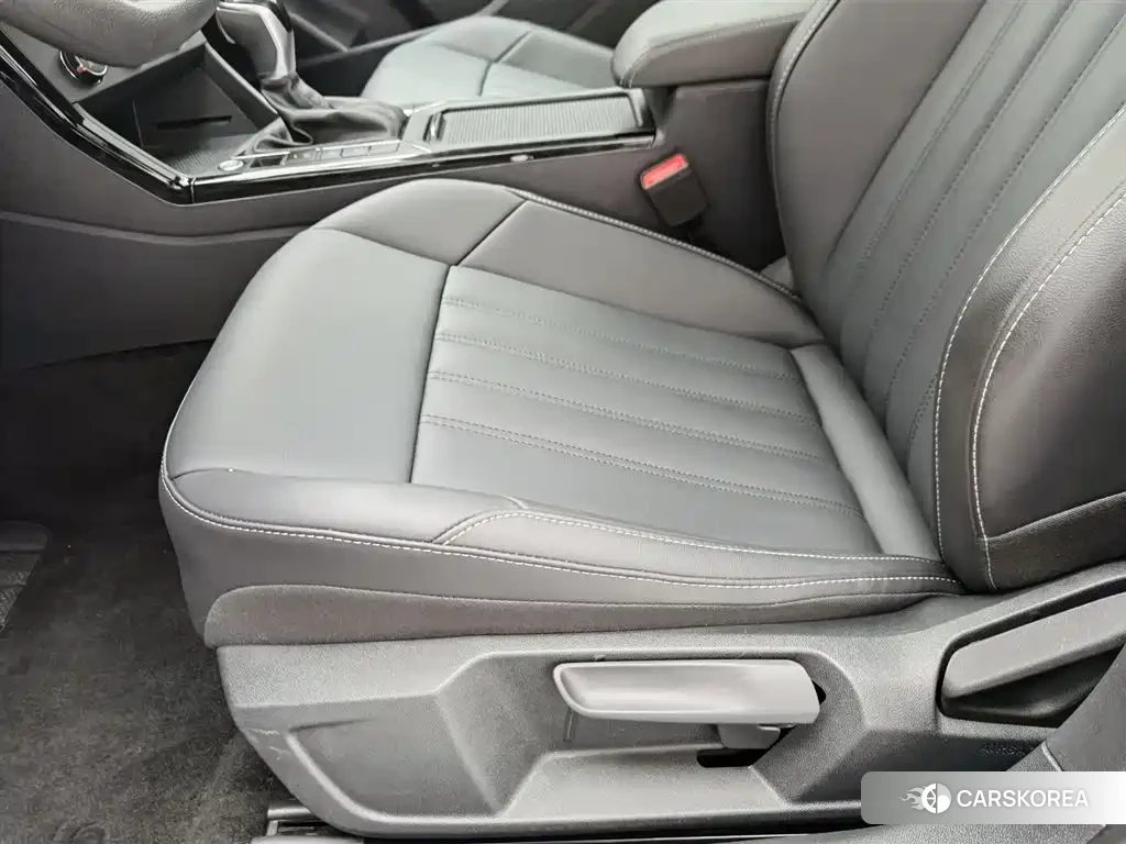 Volkswagen Passat id 4577424 из Китая 15
