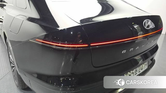 Hyundai Grandeur Hybrid (GN7) id 4249001 из Кореи 15